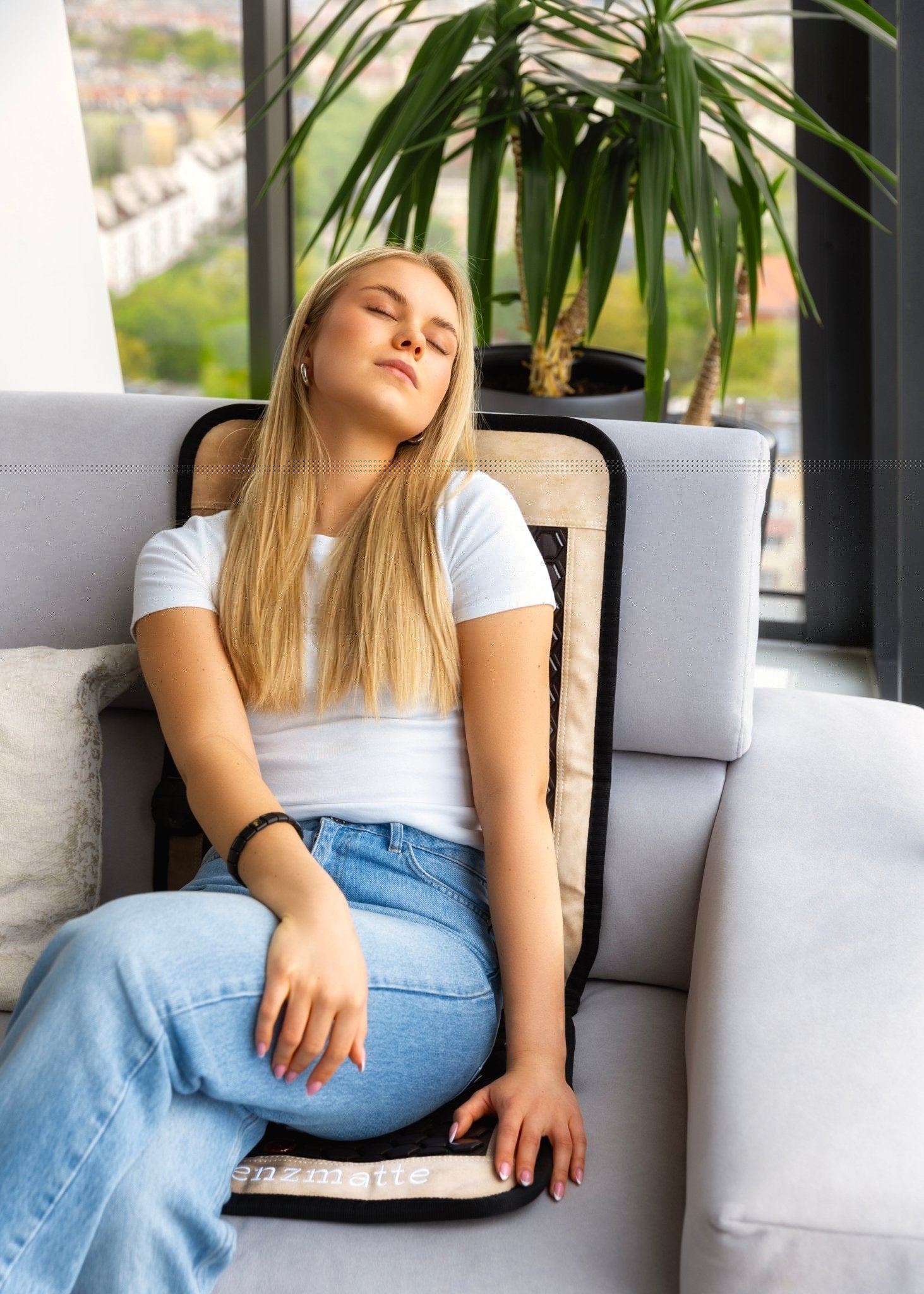 2er - Set MultiSpa® Sitzmatte Black VIP + Frequenzgurt gratis